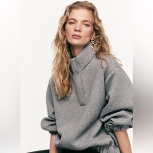 Viral H&M Gray High-Neck Pullover Sweatshirt